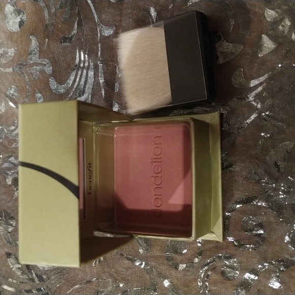 SEPHORA (new)-Benefit Blush - Picture 2 of 2